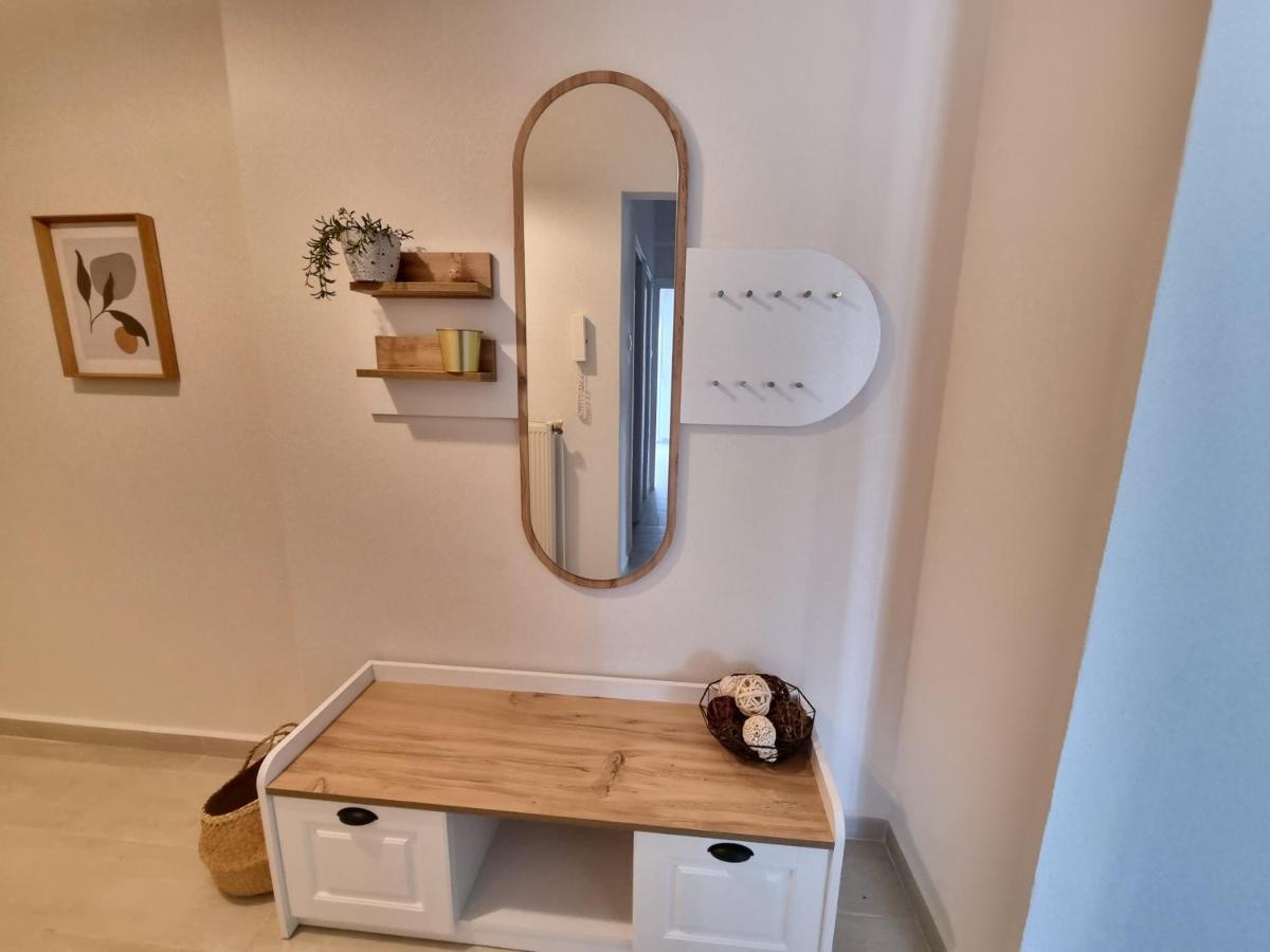 Our Home-Fully Renovated Apartments And Studios By The Sea Нікіті Екстер'єр фото