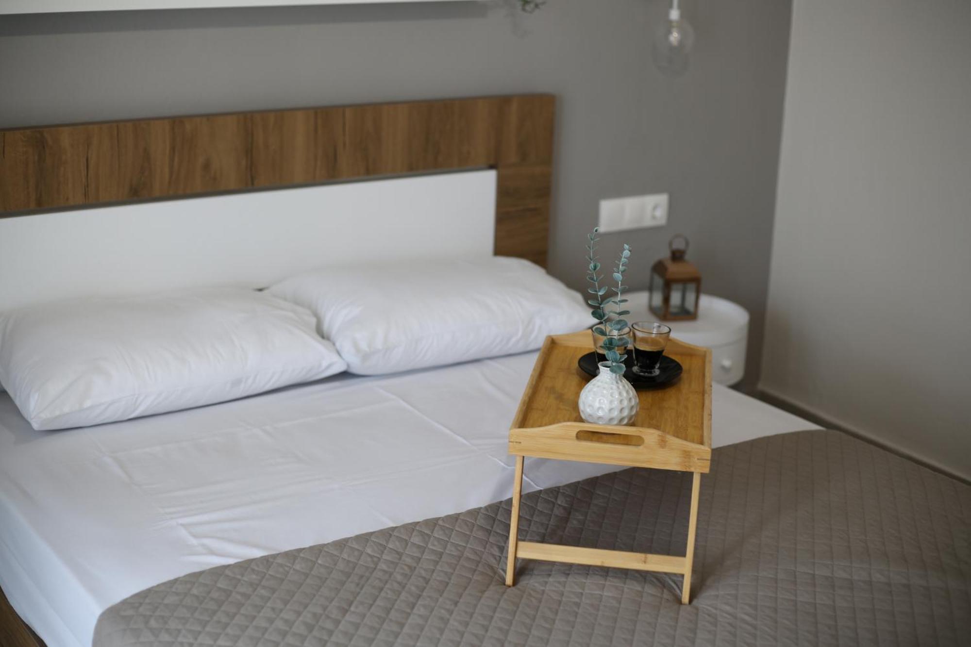 Our Home-Fully Renovated Apartments And Studios By The Sea Нікіті Екстер'єр фото