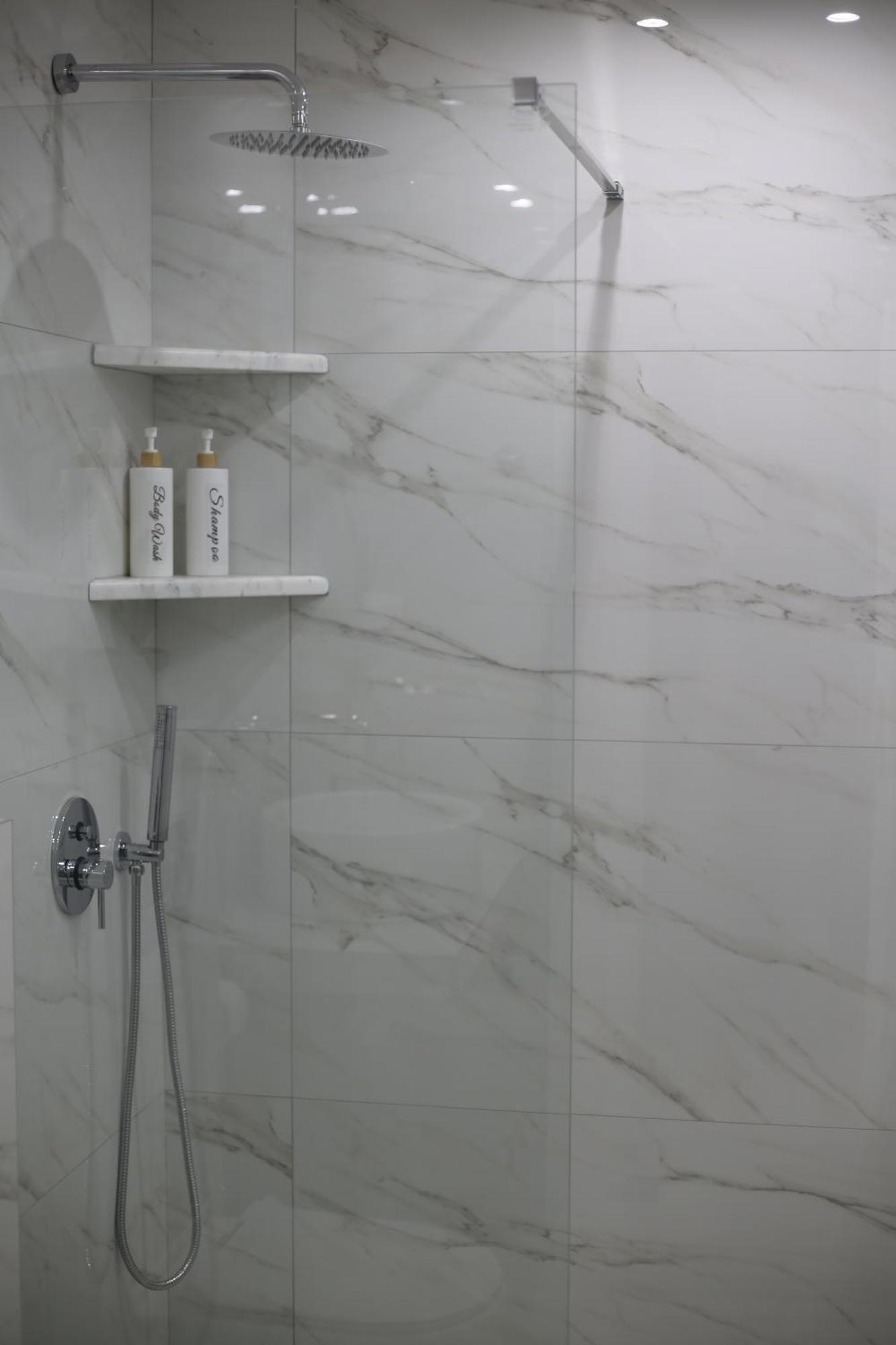 Our Home-Fully Renovated Apartments And Studios By The Sea Нікіті Екстер'єр фото